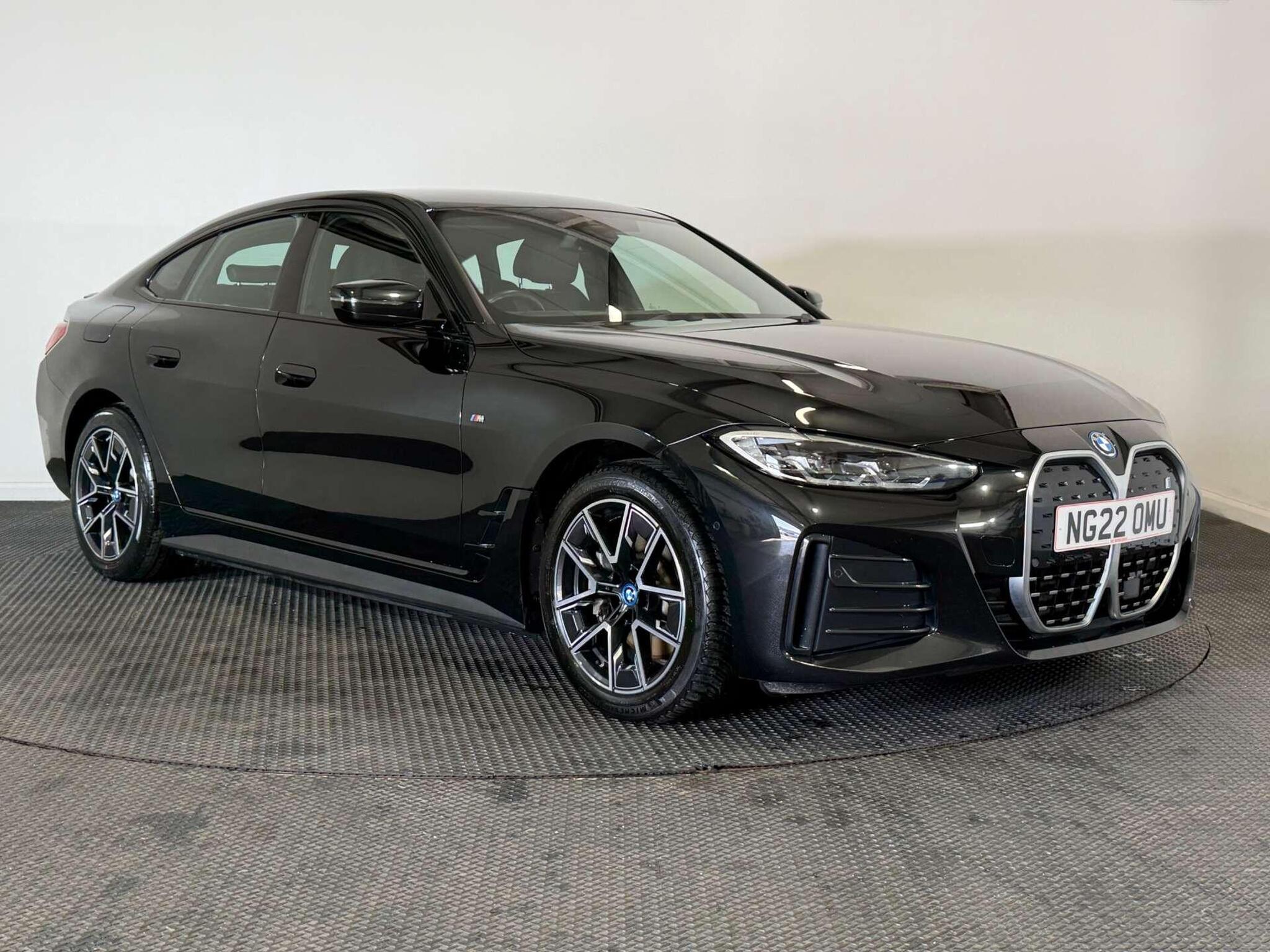 BMW i4